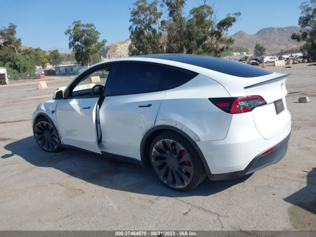 7SAYGDEF7NF329499 Tesla Model Y Performance