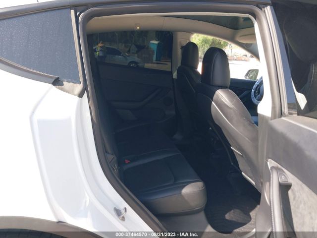 7SAYGDEF7NF329499 Tesla Model Y Performance
