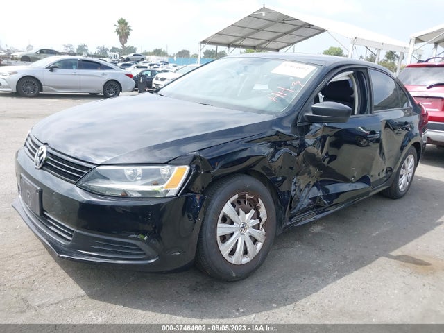 3VW2K7AJXEM440943 Volkswagen Jetta Sedan S