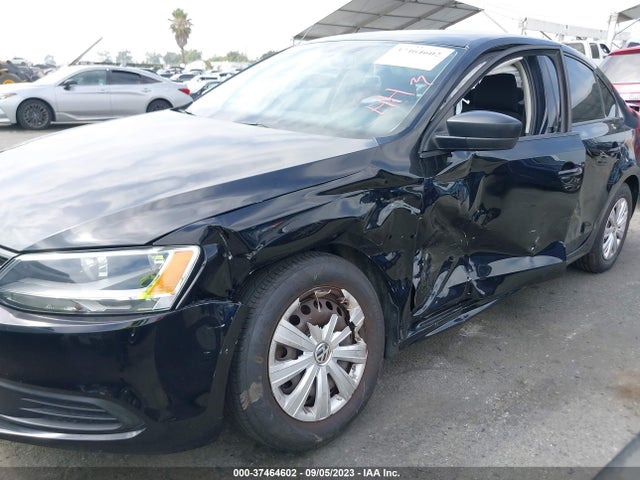 3VW2K7AJXEM440943 Volkswagen Jetta Sedan S