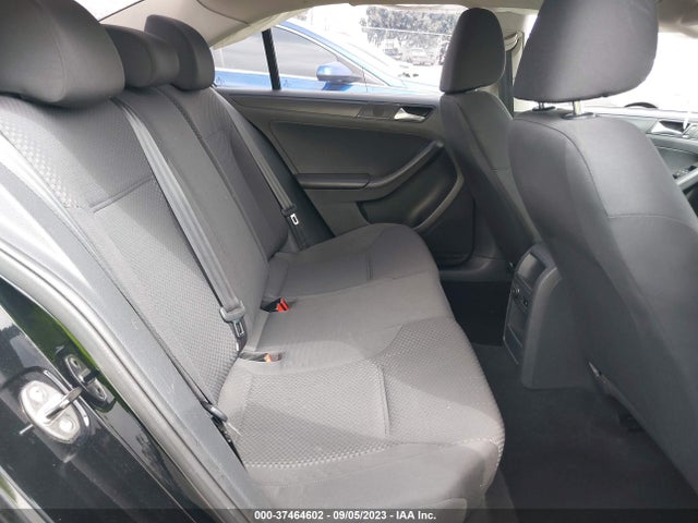 3VW2K7AJXEM440943 Volkswagen Jetta Sedan S