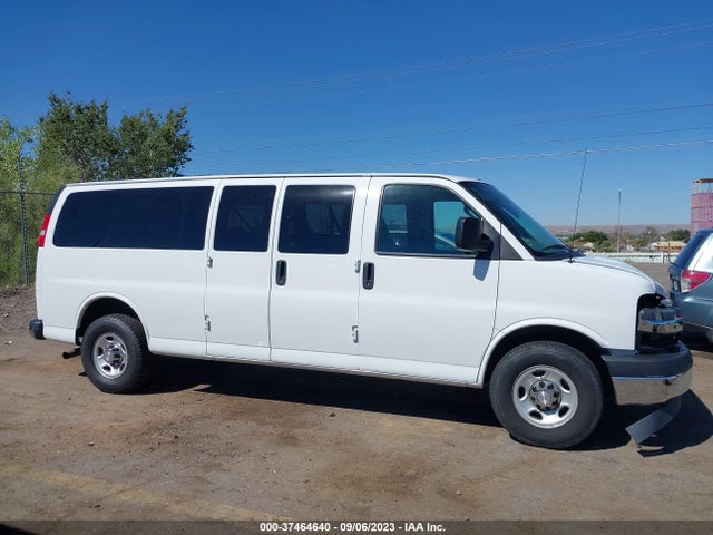 Chevrolet Express Passenger Lt 2019 1GAZGPFG0K1242387 Image 13