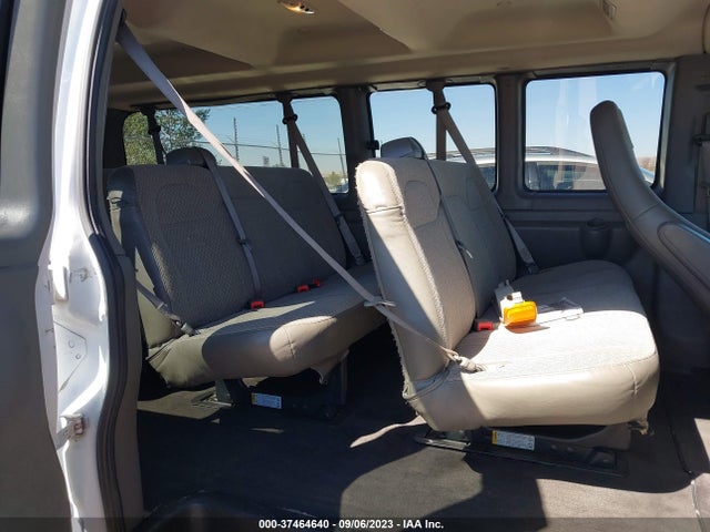 Chevrolet Express Passenger Lt 2019 1GAZGPFG0K1242387 Image 8
