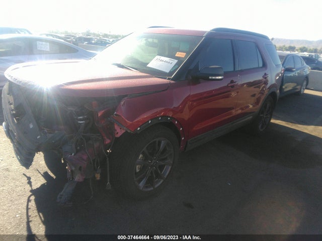 Ford EXPLORER XLT 2017 1FM5K7D87HGA76368 Image 2