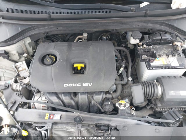 2017 HYUNDAI ELANTRA SE VIN: 5NPD84LF5HH122790