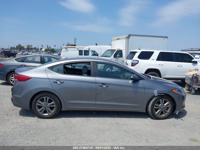 2018 HYUNDAI ELANTRA SEL VIN: 5NPD84LF2JH325917