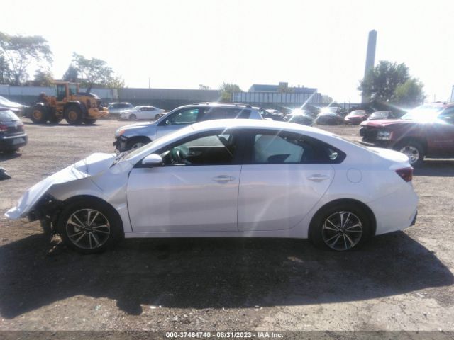 3KPF24AD6PE614078 KIA Forte Lxs