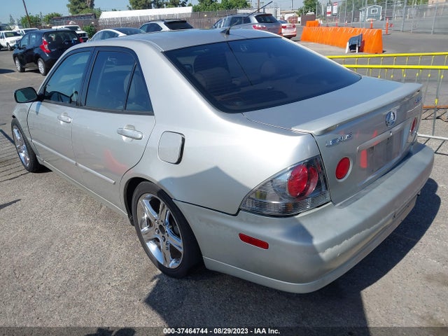 2005 LEXUS IS 300 SPORT VIN: JTHBD192950096322