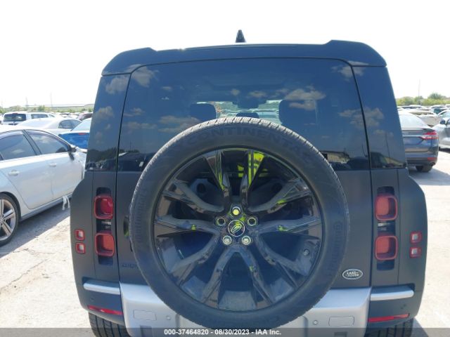 SALEJEEX7L2017353 Land Rover Defender S