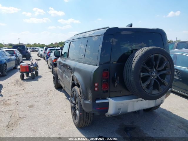 SALEJEEX7L2017353 Land Rover Defender S