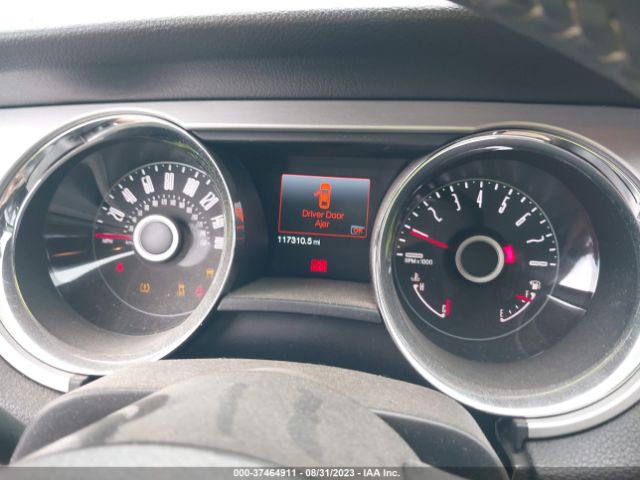 1ZVBP8AM2E5277115 Ford Mustang V6