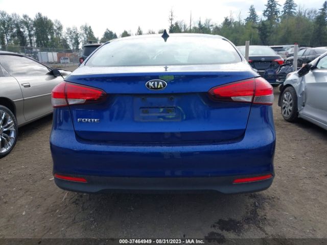 3KPFK4A78HE032009 KIA FORTE LX