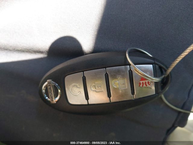 JN1BJ1CPXJW195496 Nissan Rogue Sport Sv