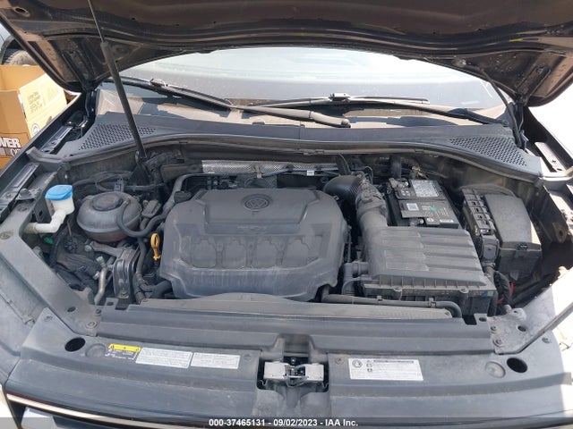 3VV2B7AX8KM142637 Volkswagen TIGUAN SE