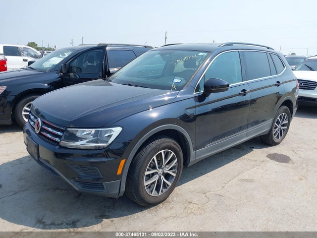 3VV2B7AX8KM142637 Volkswagen TIGUAN SE