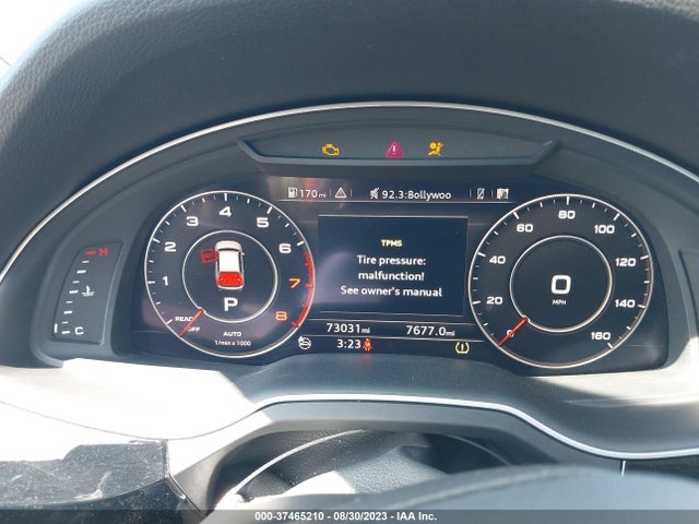 WA1VAAF71HD001735 Audi Q7 Prestige