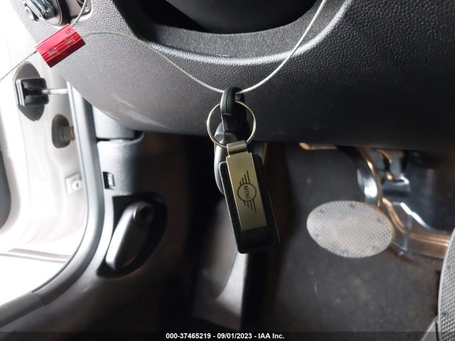 2023 MINI CONVERTIBLE WMW23DL07P3R17820 Photo 10