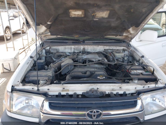 2002 TOYOTA 4RUNNER SR5 VIN: JT3GN86R720240481