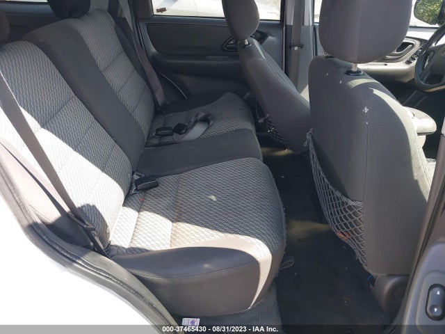 2004 FORD ESCAPE XLT VIN: 1FMYU03124KB39595