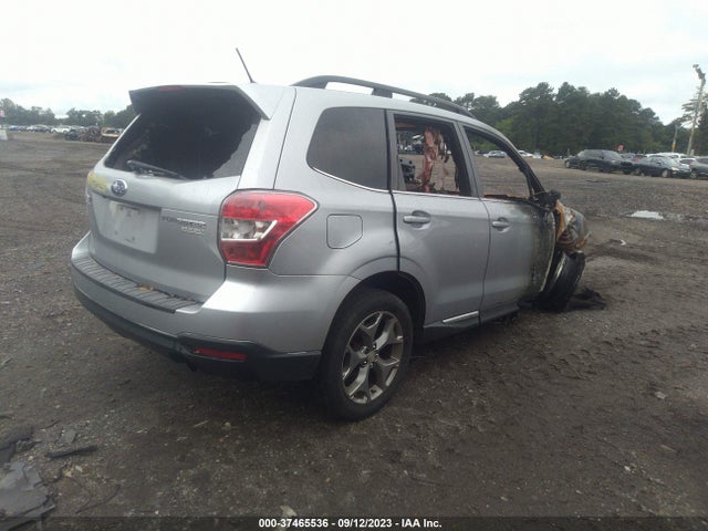 Subaru Forester 2.5i Touring 2015 JF2SJAWC7FH505784 Image 4