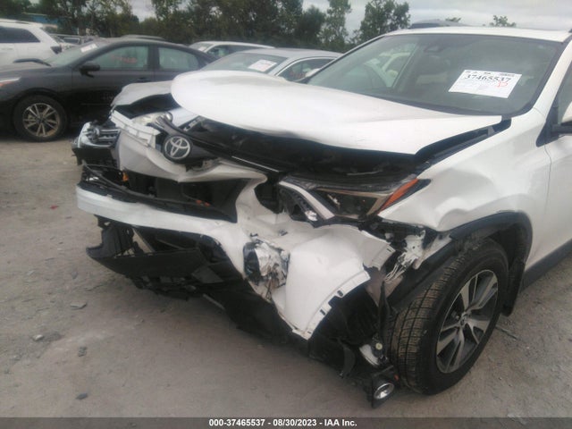 2018 TOYOTA RAV4 XLE/ADVENTURE VIN: 2T3RFREV6JW848346