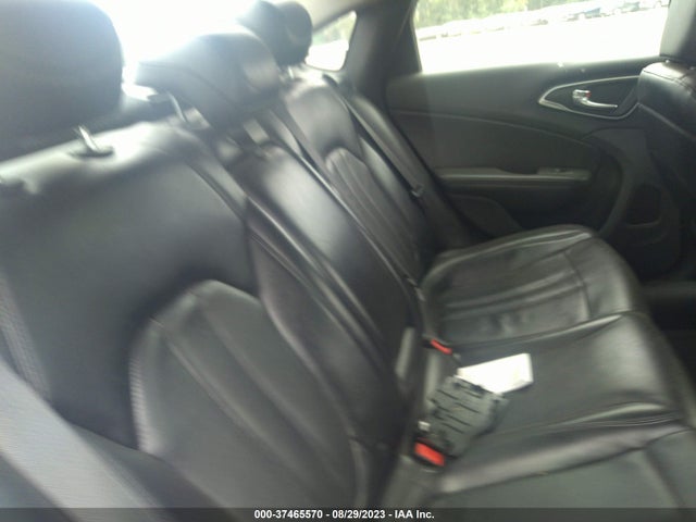 1C3CCCEG7FN523768 Chrysler 200 C