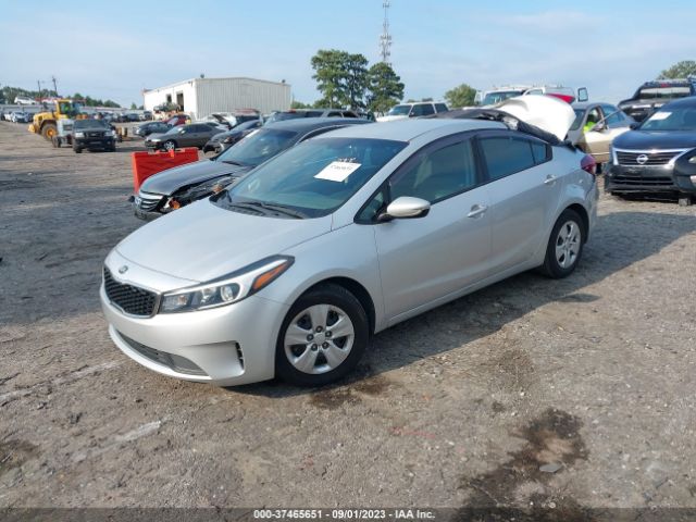 3KPFK4A79JE168946 KIA FORTE LX