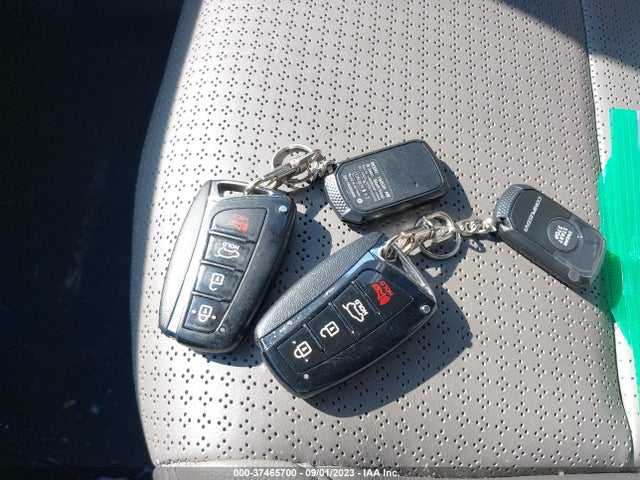 2013 HYUNDAI SANTA FE SPORT VIN: 5XYZUDLB1DG098326