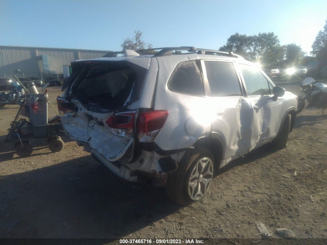 JF2SKAFCXMH550793 Subaru Forester Premium