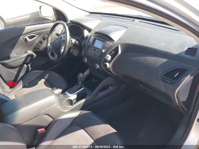 Hyundai TUCSON SE 2014 KM8JUCAGXEU853605 Image 5