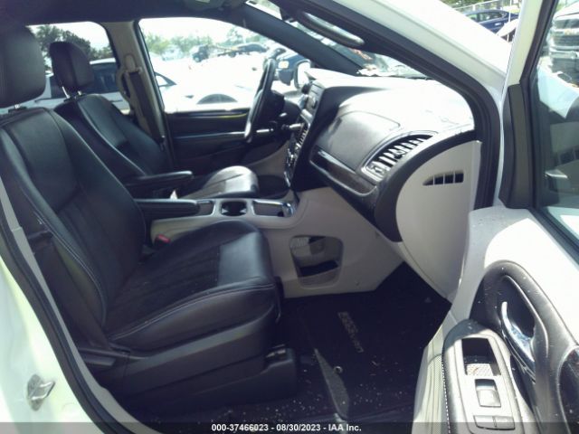 2C4RDGCG4HR586037 Dodge Grand Caravan Sxt