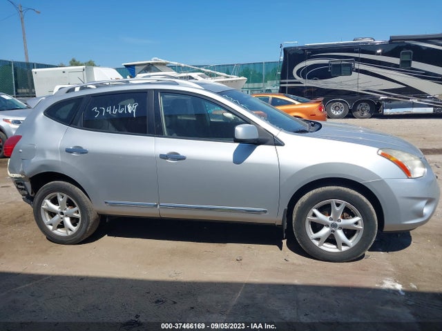 2011 NISSAN ROGUE SV VIN: JN8AS5MT4BW571317