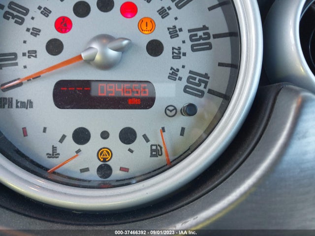 2006 MINI COOPER CONVERTIBLE WMWRH33546TF89988 Photo 6