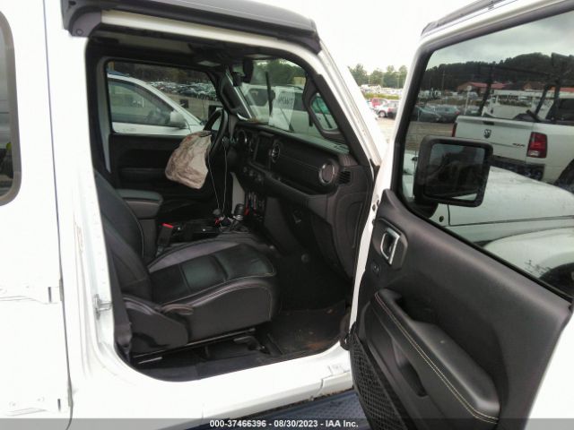 1C4HJXEG9JW255954 Jeep Wrangler Unlimited Sahara