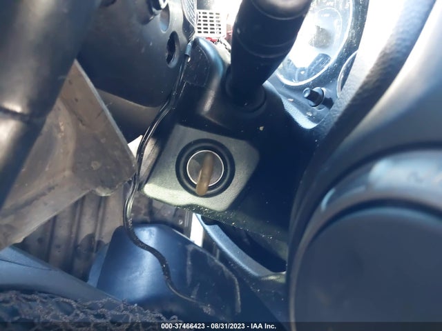 1C4BJWDG8FL716524 Jeep Wrangler Unlimited Sport