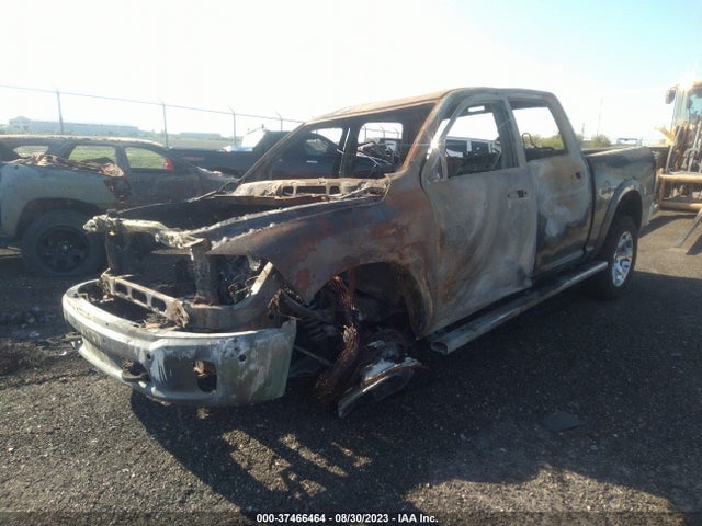 RAM 1500 Laramie Longhorn 2015 1C6RR7PM3FS605827 Image 2