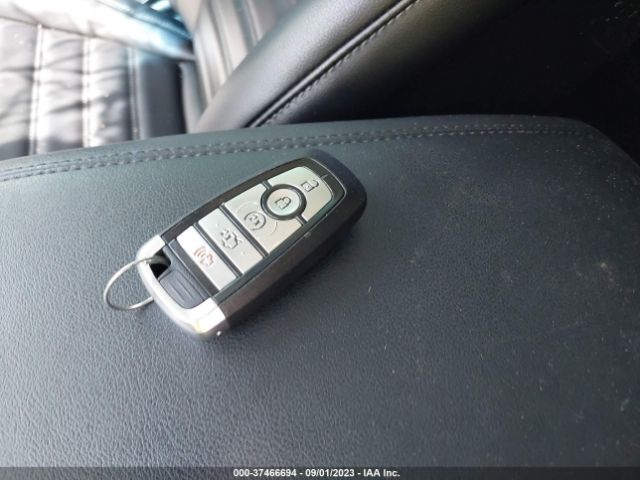 2FMPK4J9XKBC42563 Ford EDGE SEL