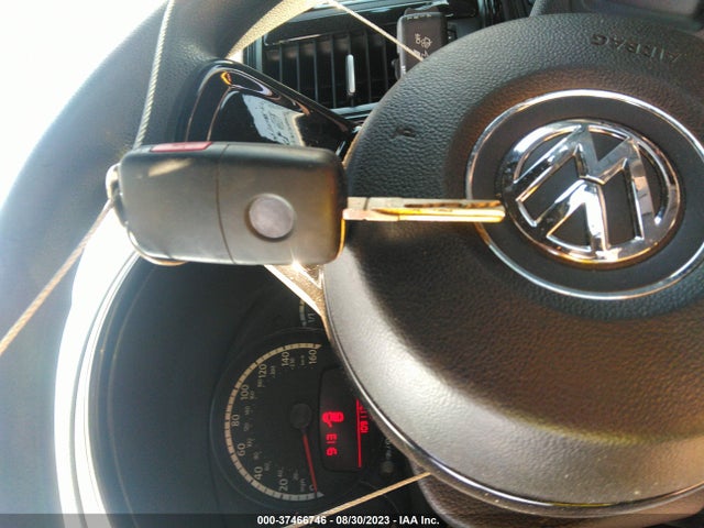 3VWF17AT5FM603764 Volkswagen Beetle Coupe 1.8t Fleet Edition