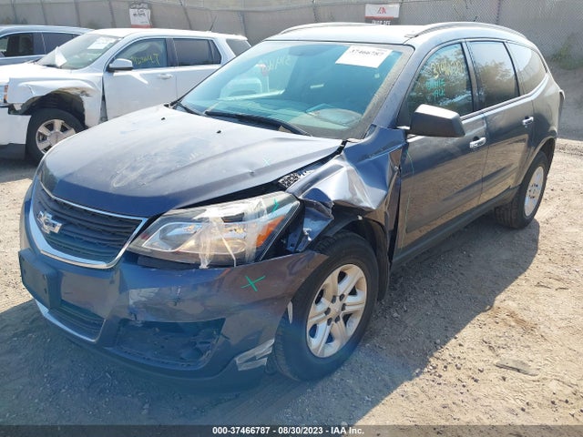 Chevrolet Traverse Ls 2014 1GNKRFKD8EJ118209 Image 2