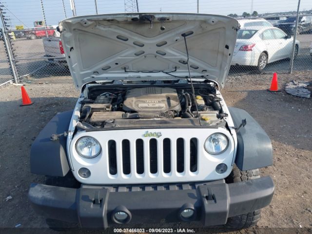 1C4BJWDGXFL635802 Jeep Wrangler Unlimited Sport