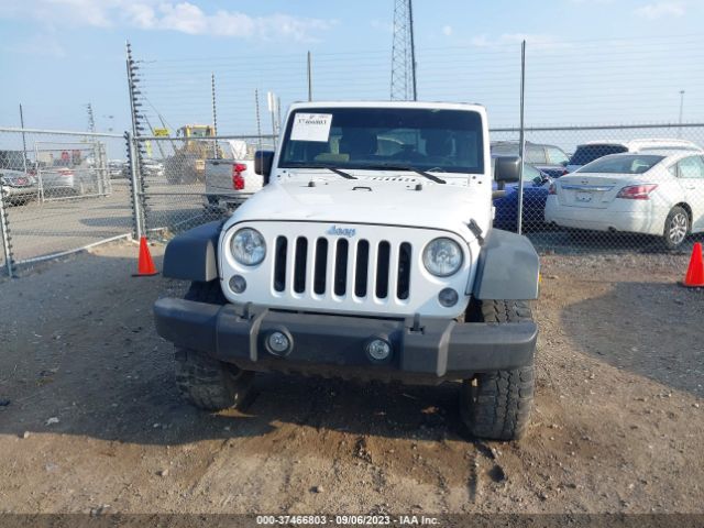 1C4BJWDGXFL635802 Jeep Wrangler Unlimited Sport