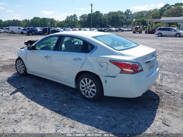 2015 NISSAN ALTIMA 1N4AL3AP0FC486542 Photo 2
