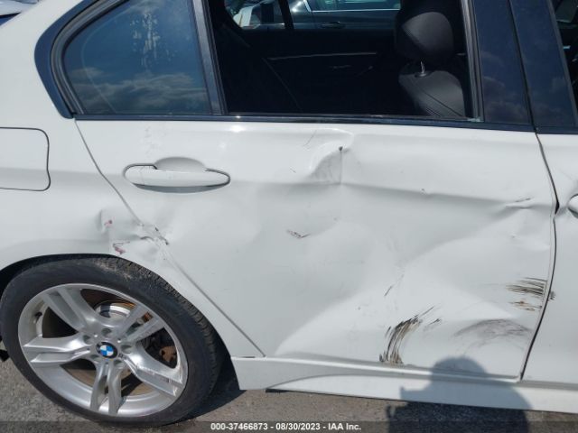 WBA8D9C59JA614430 BMW 3 Series 330i Xdrive