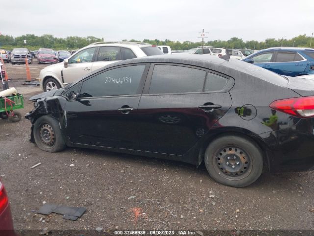 3KPFK4A7XHE144505 KIA FORTE LX