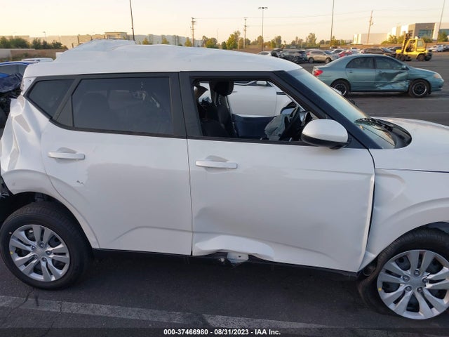 KIA SOUL LX 2023 KNDJ23AU9P7215332 Image 13