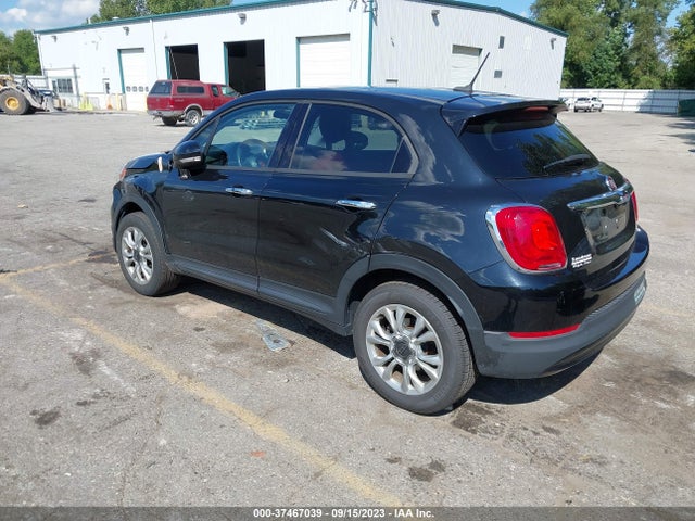 2016 FIAT 500X ZFBCFYBT3GP343858 Photo 2