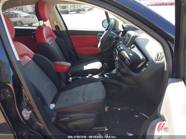 2016 FIAT 500X ZFBCFYBT3GP343858 Photo 4