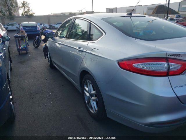 3FA6P0HD1GR216825 Ford FUSION SE