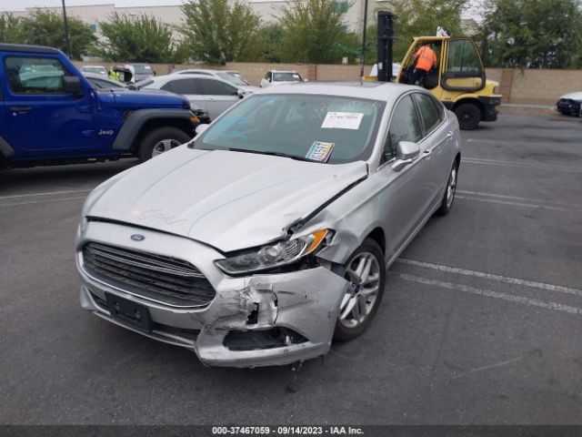 3FA6P0HD1GR216825 Ford FUSION SE