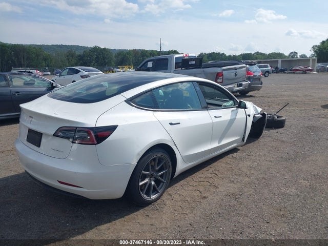Tesla Model 3 Long Range 2022 5YJ3E1EB1NF188518 Image 4
